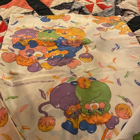 Vintage popples bed sheet - Picture 4 of 5